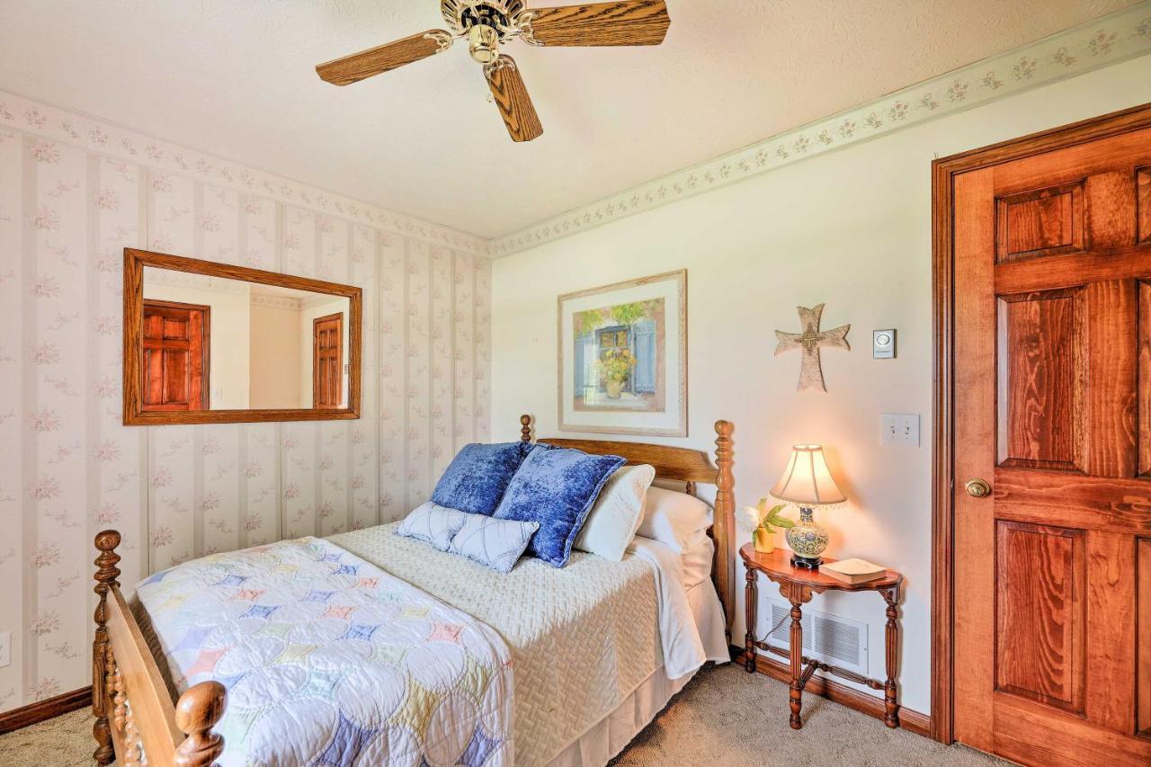 Charming Retreat With Private Yard Hébergement de vacances Williamstown
