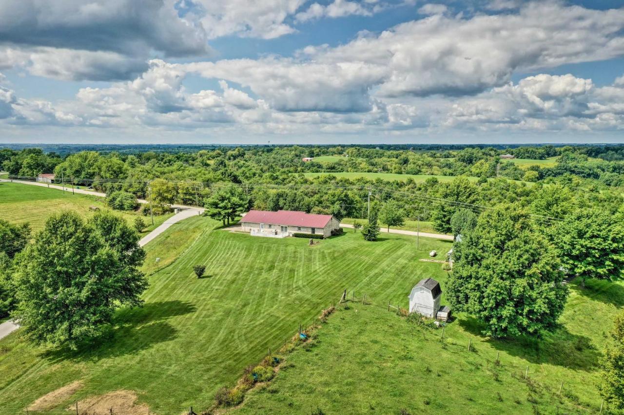 Charming Retreat With Private Yard * Williamstown