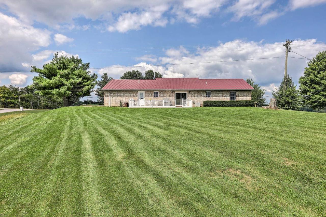 Charming Retreat With Private Yard Hébergement de vacances Williamstown